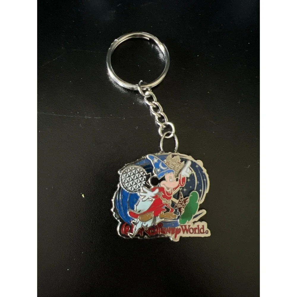 Walt‎ Disney World Mickey Mouse Sorcerer Keychain Fantasia Rotating Background